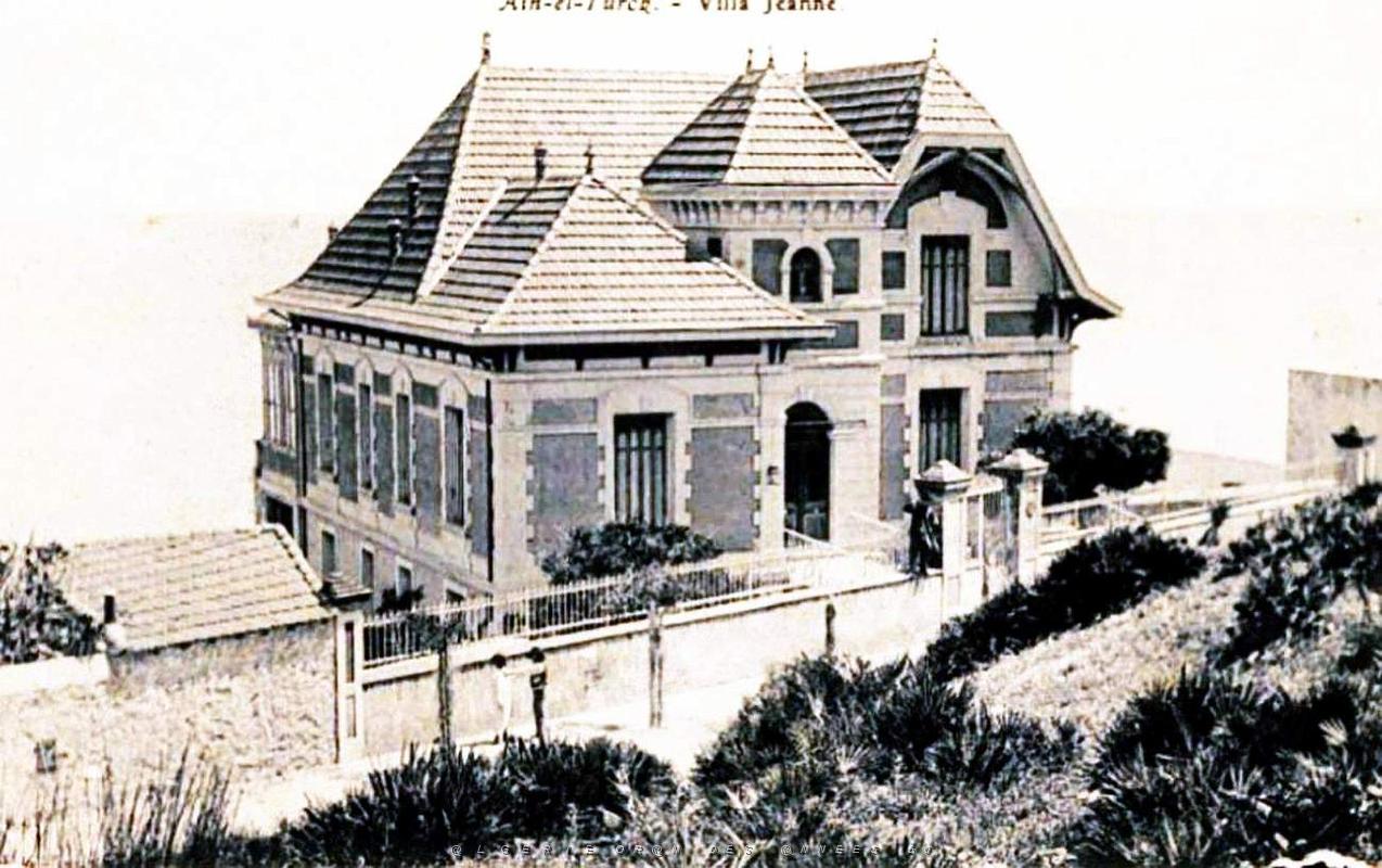 AIN EL TURK LES VILLAS DE 1900 (6).jpg